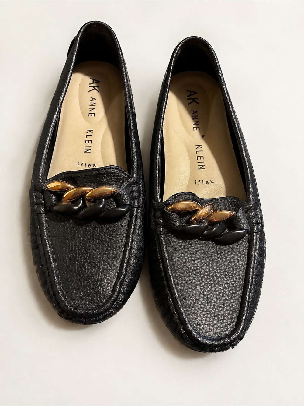 Anne Klein Black Leather Chain-Accent Loafers ~ Size 7